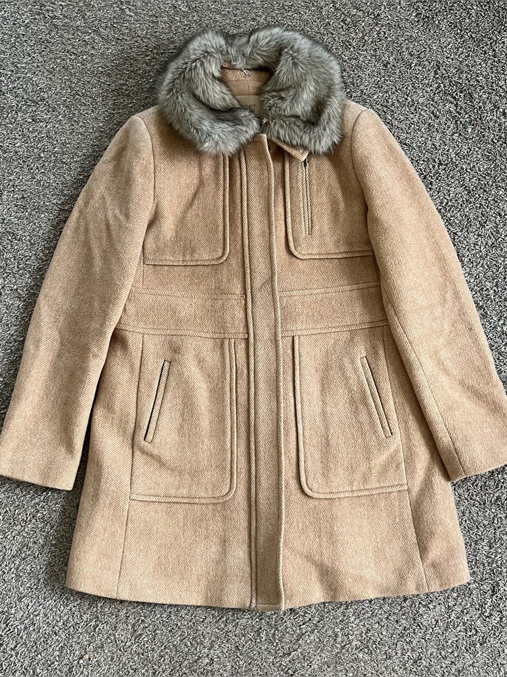 LOFT Tan Wool Blend Zip Up Coat Jacket Faux Fur Collar Chic Quiet Luxury Medium